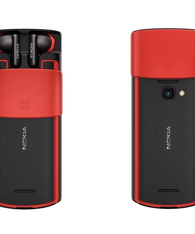 Nokia 5710 Mobile With Earpods