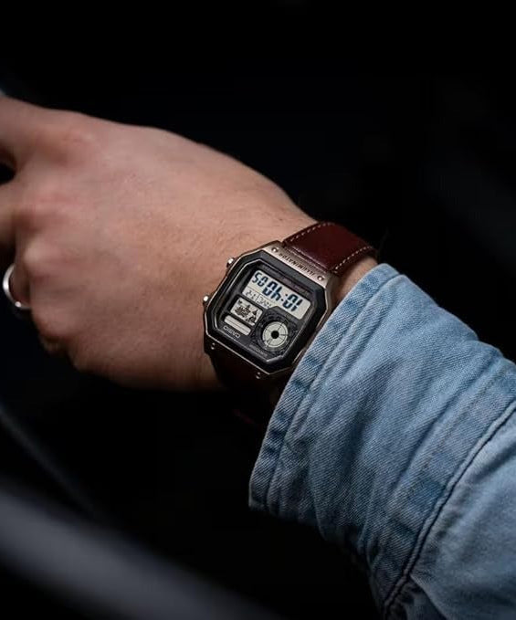 CASIO WORLD TIME WATCH
