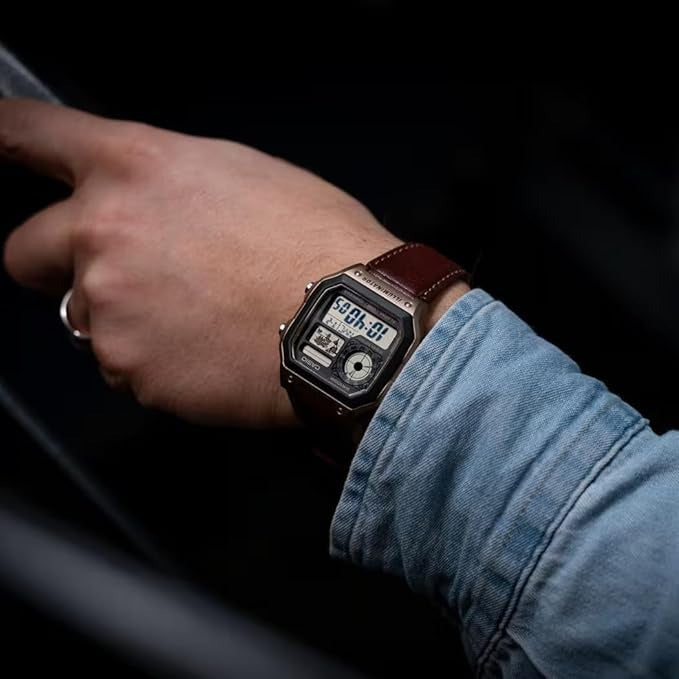 CASIO WORLD TIME WATCH